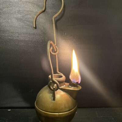 Opait vechi in forma de butoias